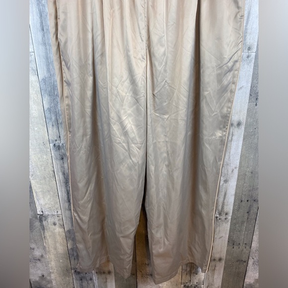 Skims Sporty Satin Straight Leg Pants in Sand Beige Size 4X New! - Picture 6 of 12